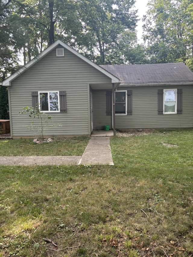 11407 E Dr, Saint Marys, OH 45885 - ranch-style house featuring a front yard