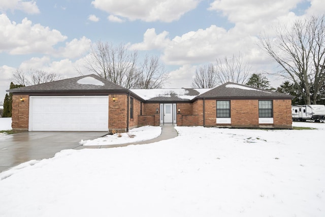 Listing photo 2 for 350 Fairfield Pike, Enon OH 45323