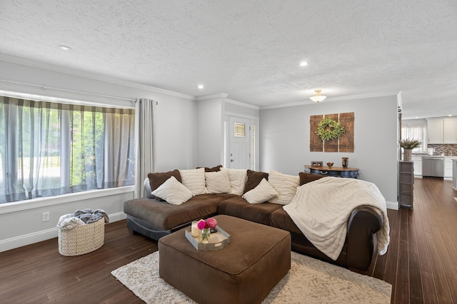 1814 Kingsbury Dr, Saint Marys, OH 45885 - living area with healthy amount of natural light, a textured ceiling, hardwood / wood-style floors, recessed lighting, and crown molding