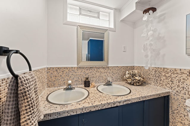 542 Lohnes Dr, Fairborn, OH 45324 - bathroom with vanity