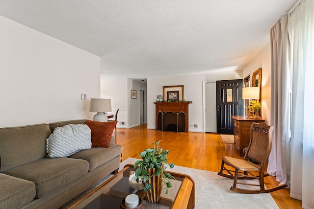 542 Lohnes Dr, Fairborn, OH 45324 - living room with light wood-style floors