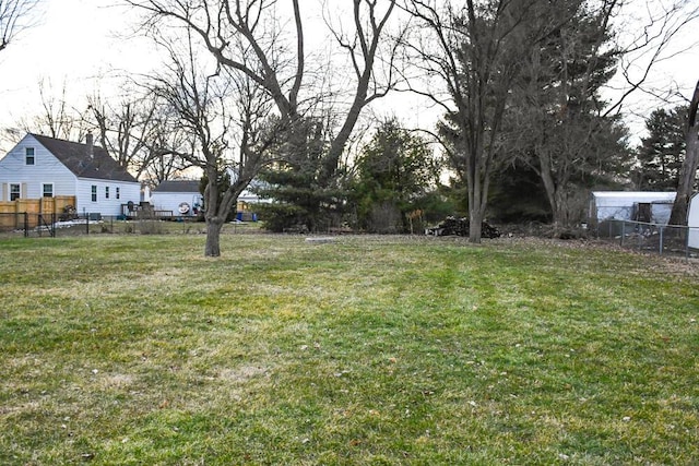 view of yard featuring fence