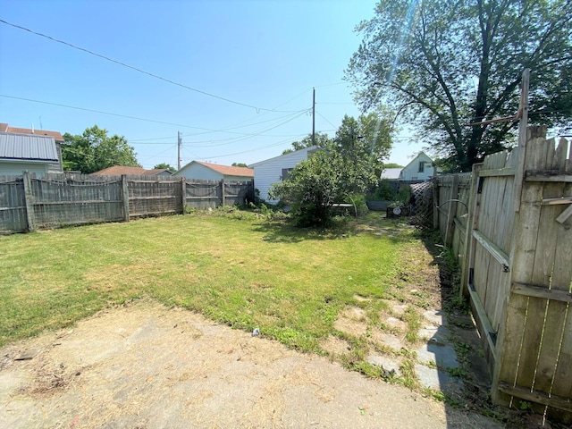 116 N Mill St, De Graff, OH 43318 - view of yard