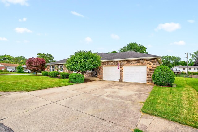 819 Lori Ct, Sidney, OH 45365 - photo 3