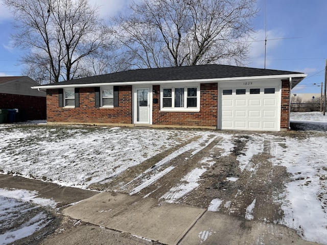 1825 Fair Oaks Dr, Sidney OH, 45365, 3 bedrooms, 1 bath house for sale