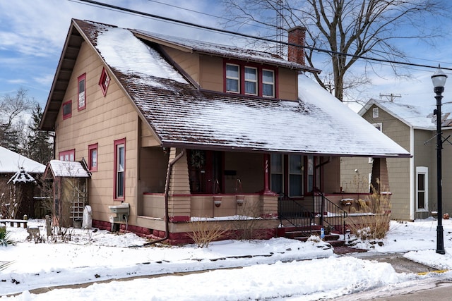 view of front facade with covered porch