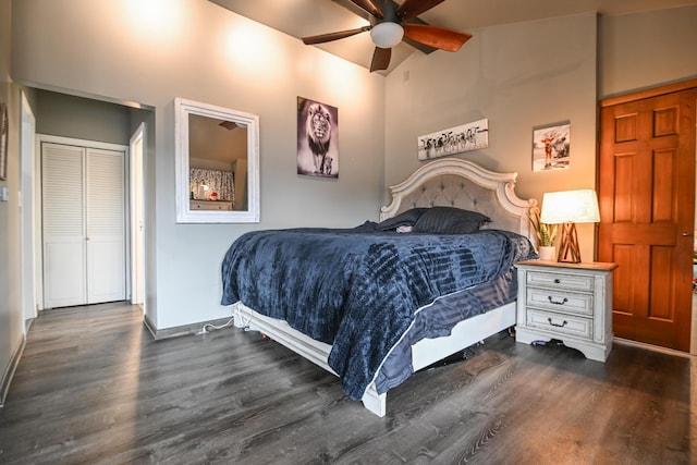 bedroom with dark wood-style floors, lofted ceiling, and a ceiling fan