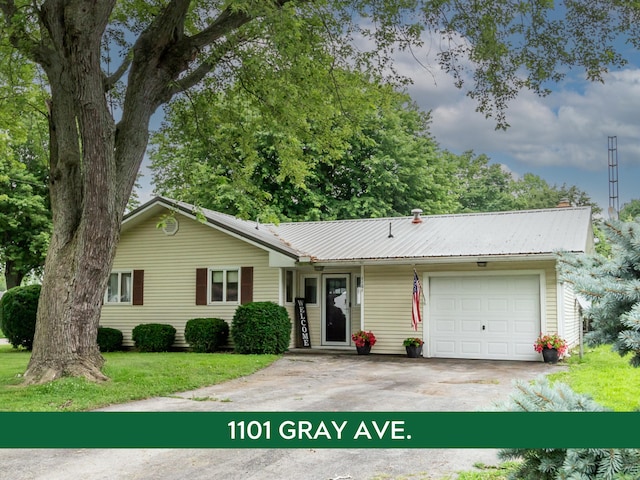 1101 Gray Ave, Greenville, OH 45331 - photo 1