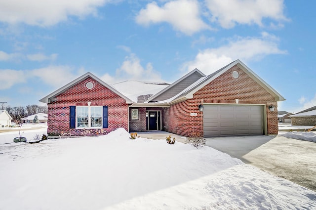 view of front of property featuring a garage