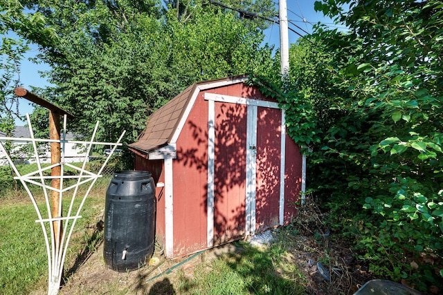 413 Weinland St, New Carlisle, OH 45344 - view of shed