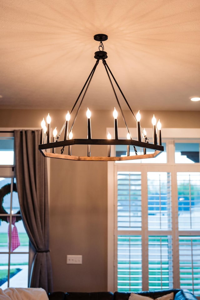 2737 Executive Dr, Troy, OH 45373 - detailed view of a chandelier