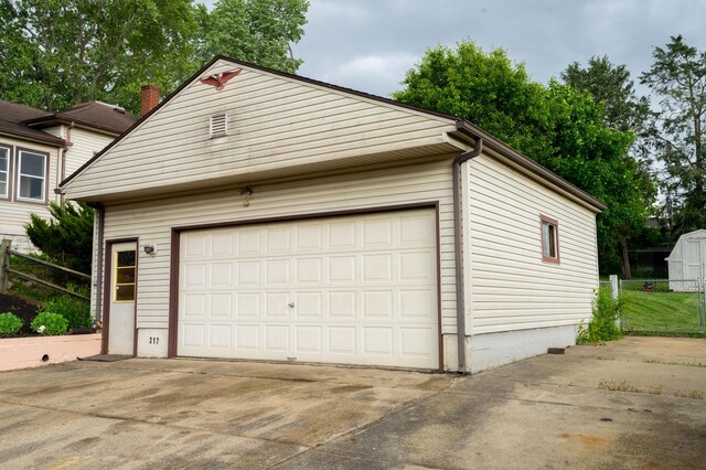 317 S Miami Ave, Xenia, OH 45385 - view of detached garage