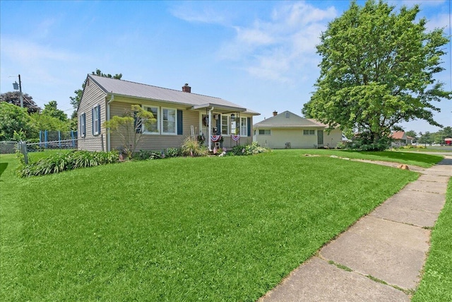 404 E Lake Ave, Bellefontaine, OH 43311 - photo 1