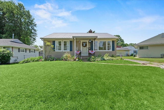 404 E Lake Ave, Bellefontaine, OH 43311 - photo 2