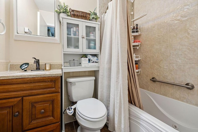 930 N Bickett Rd, Xenia, OH 45385 - full bathroom featuring vanity and shower / bath combo