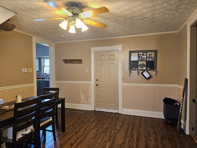 304 Lindsey St, Covington, OH 45318 - photo 4