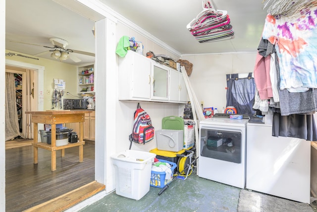 208 E Main St, Belle Center, OH 43310 - laundry room with separate washer and dryer and a ceiling fan