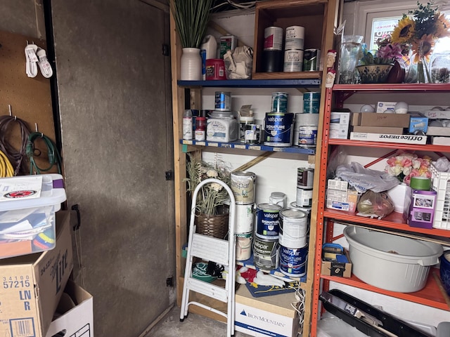 607 W S St, Saint Marys, OH 45885 - view of storage room