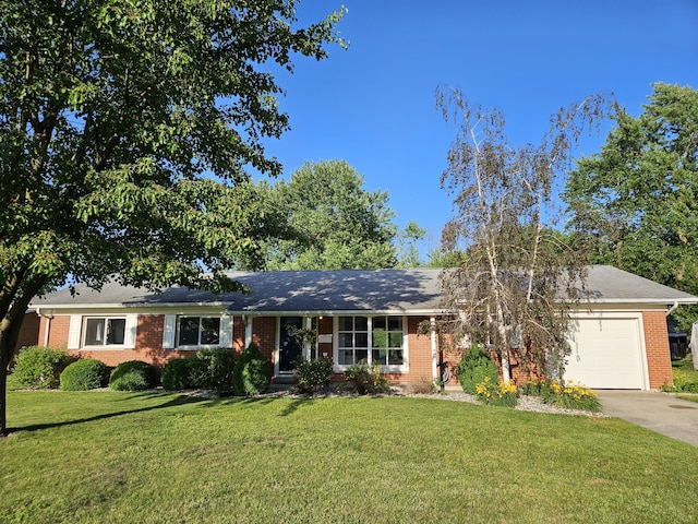309 Dogwood Dr, Celina, OH 45822 - photo 1