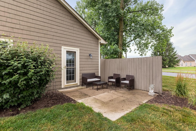918 Cambridge Cir, Troy, OH 45373 - photo 8