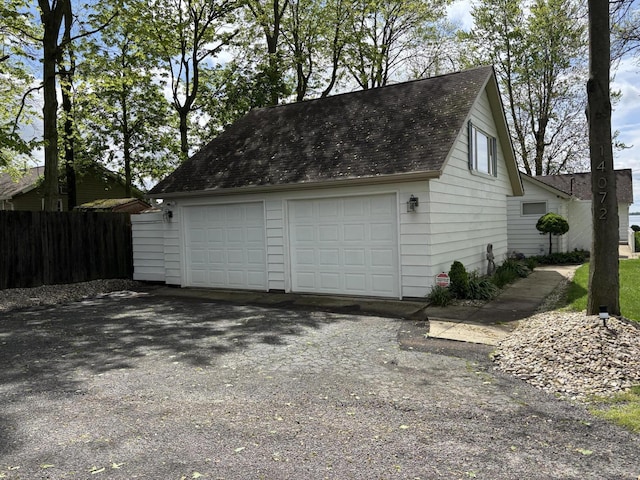 14072 Seminole Path, Lakeview, OH 43331 - detached garage with fence