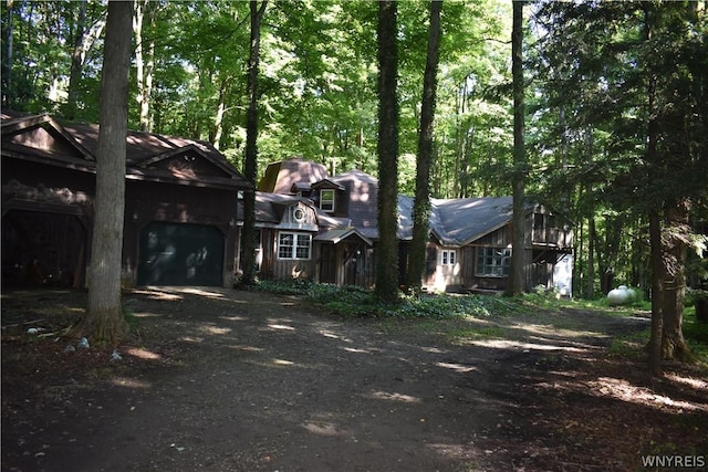 view of front of house with a garage