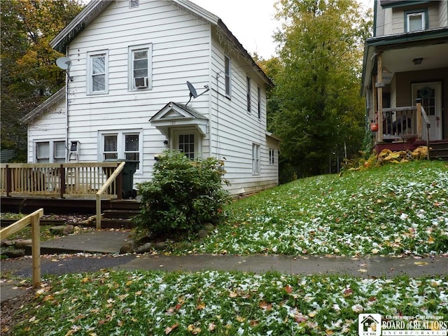 view of front of house featuring a deck