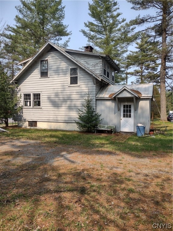 view of property exterior