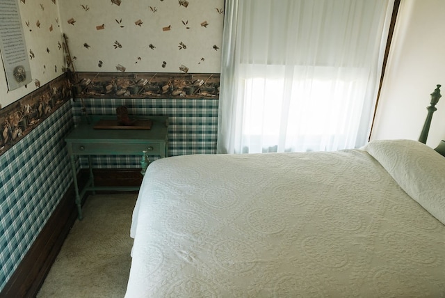 bedroom with carpet floors