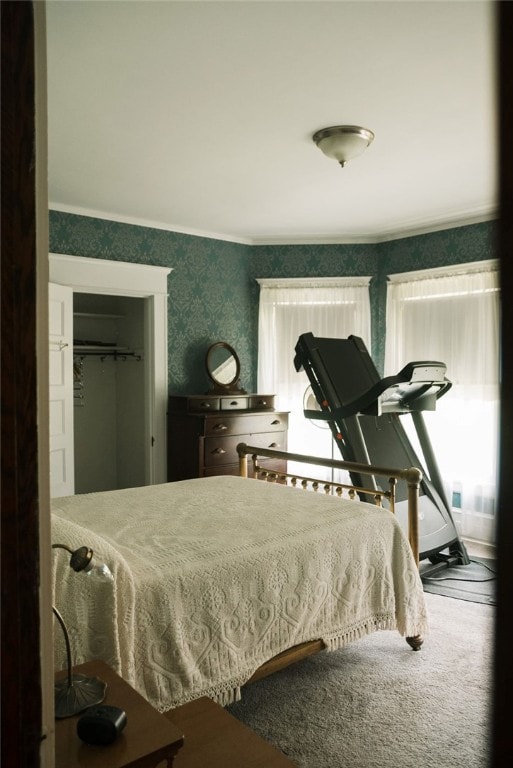 bedroom with a closet