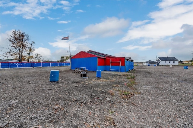 view of shed / structure