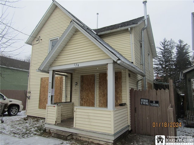 Listing photo 2 for 124 W Green St, Olean-City NY 14760