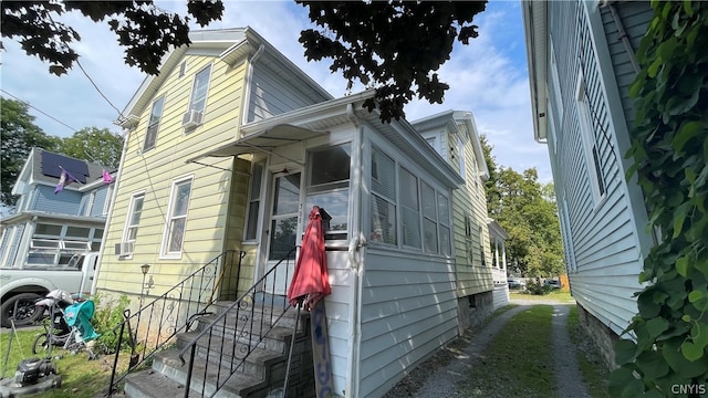 view of home's exterior