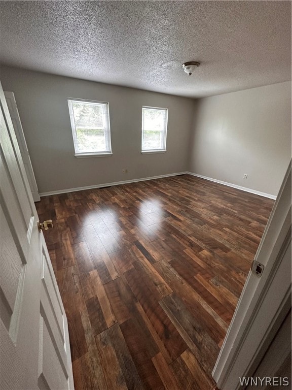 3055 Mckinley Pkwy E, Hamburg, NY 14219 - photo 4
