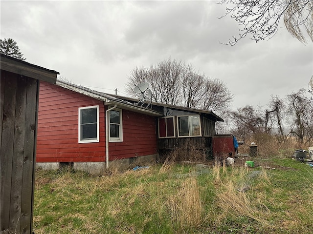 view of home's exterior