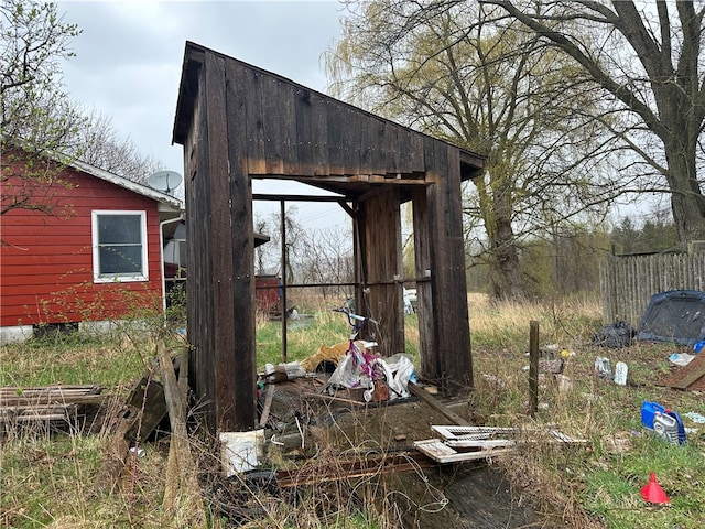 view of shed / structure