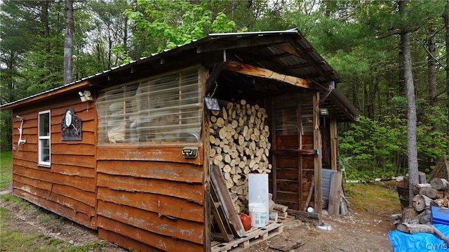 view of outdoor structure