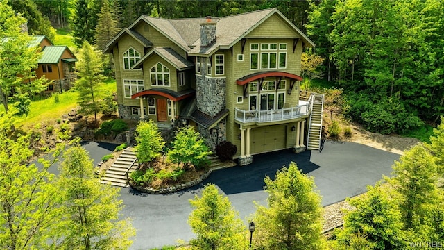 view of front of house featuring a garage