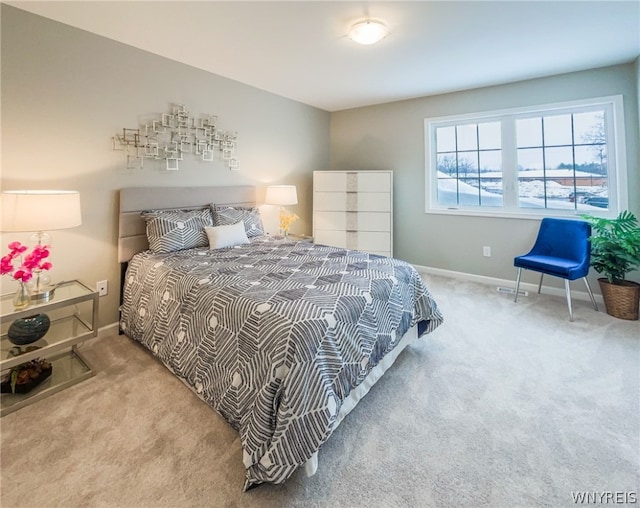 view of carpeted bedroom