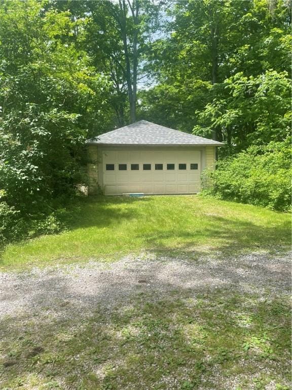 view of detached garage