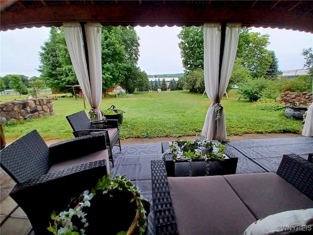 view of patio / terrace featuring an outdoor living space