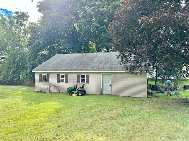 view of front of home with a front yard