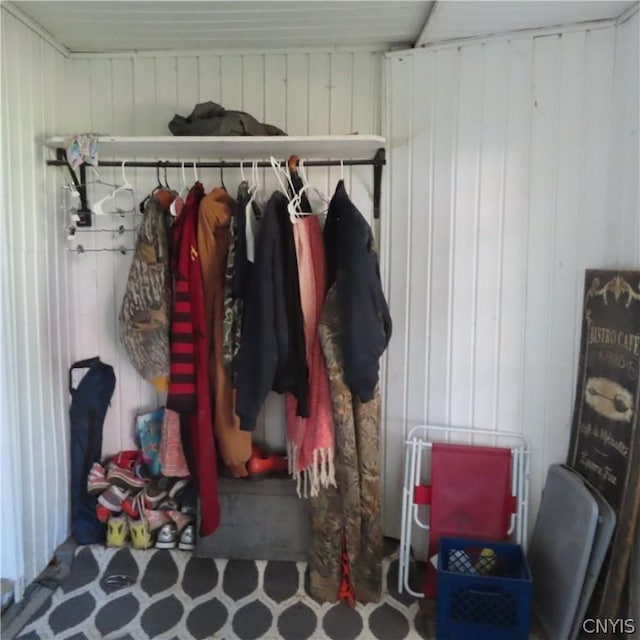 view of mudroom