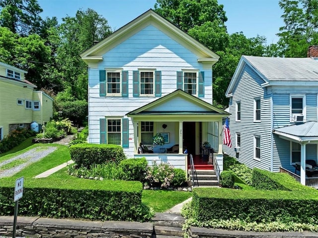 view of front of house