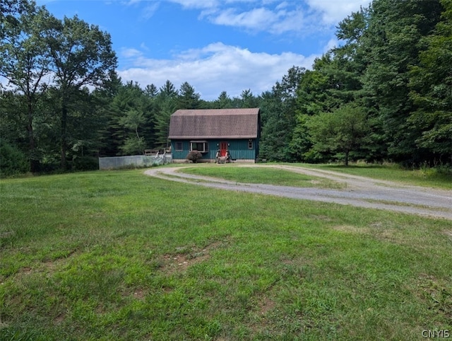 view of front of home with a front yard