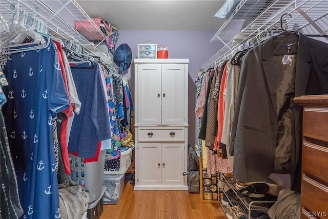 walk in closet featuring light wood-type flooring