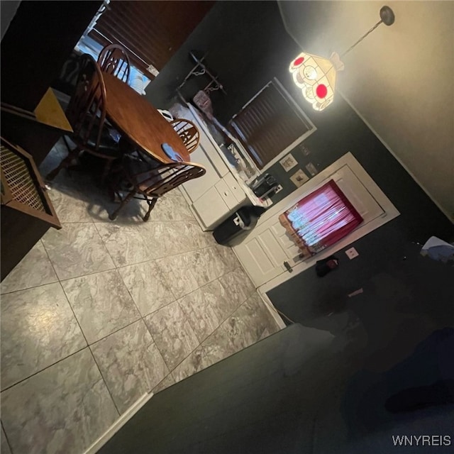81 Moreland St, Buffalo, NY 14206 - interior space