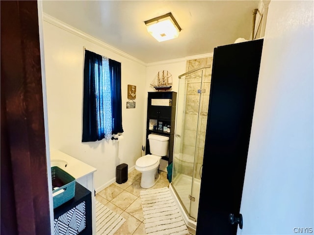 bathroom with tile patterned floors, crown molding, toilet, and an enclosed shower