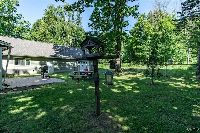 view of yard featuring a gazebo and a patio area