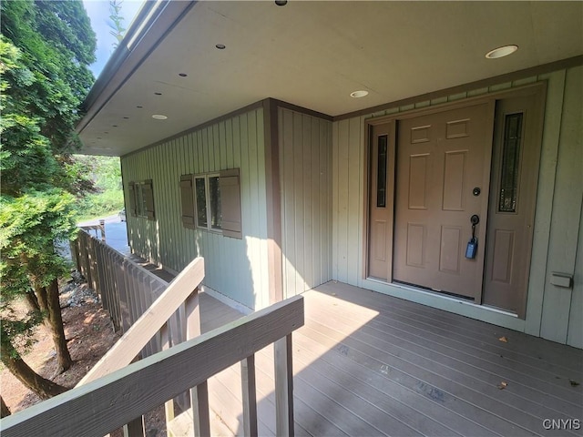 1666 Buffs Blf, Skaneateles, NY 13152 - view of exterior entry